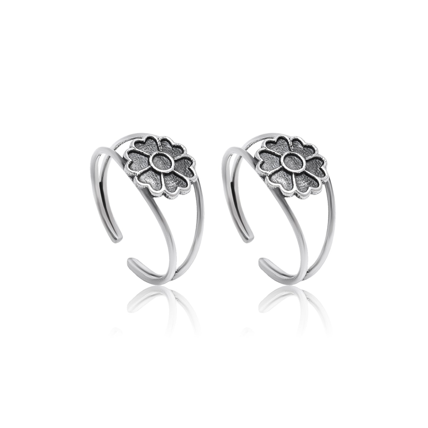 Beautiful Silver Flower Toe Ring