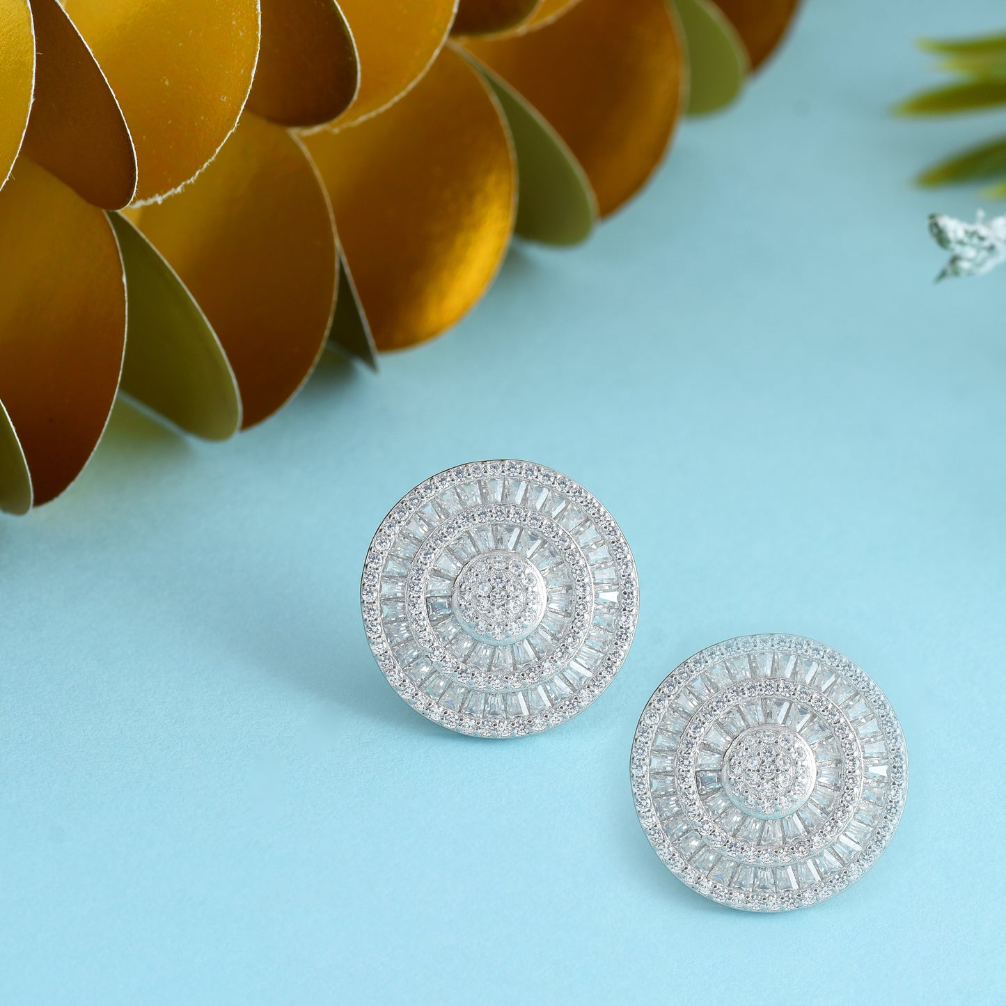 Round Radiance Zircon Stud Earrings