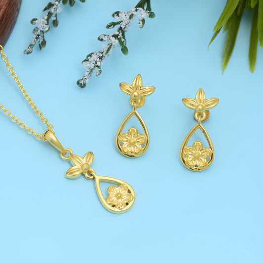 Floral Gold-Plated Pendant Set with Earrings